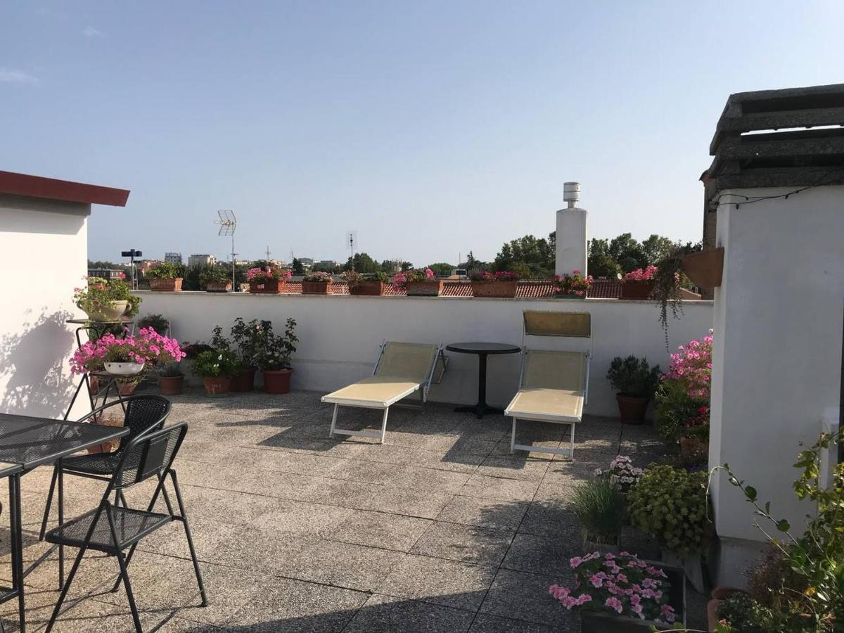 B&B Rooftop51 Rimini Esterno foto